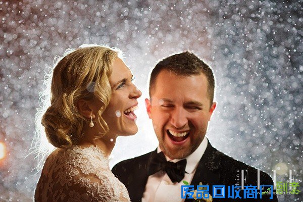 当雪花遇到婚纱 让你变身韩剧男女主角