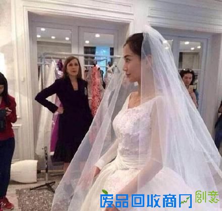 Angelababy婚纱照曝光 盘点中日韩女星绝美婚纱造型