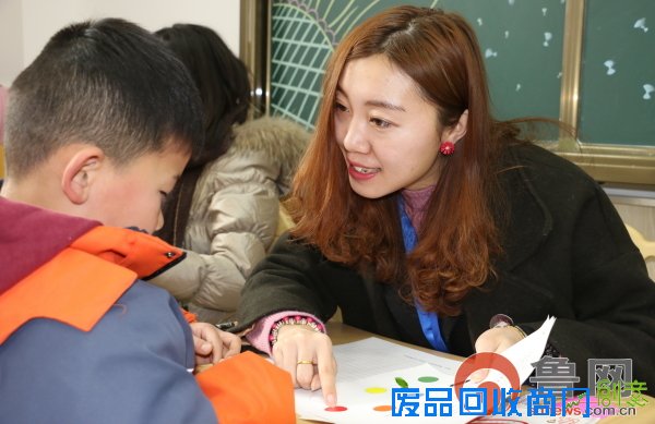 和乐嘉年华 即墨市山师实验学校小学部口语趣味测试纪实