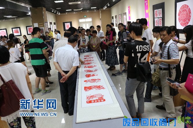 山东举办非遗传承人群培训班结业作品展示