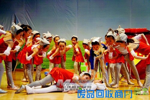 [绵 阳]绵阳学校少年宫：孩子们健康成长的乐园