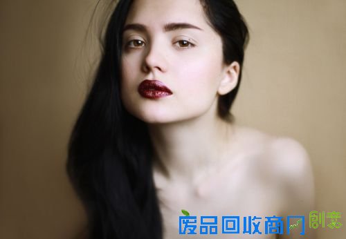 风情万种：俄罗斯美女摄影师的惊艳人像