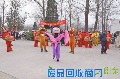 民俗闹春银月俏 元宵为年画句号 在欢声笑语中感受民俗