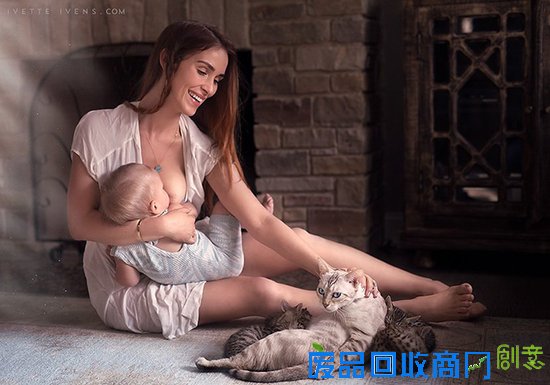 唯美母乳喂养照诠释女人最美的一面