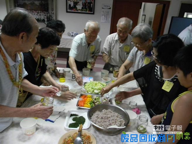 玻璃罐沙拉DIY 糖尿病友精准控制饮食