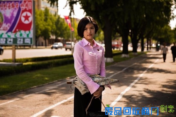 多图：女摄影师镜头下的朝鲜素颜美女