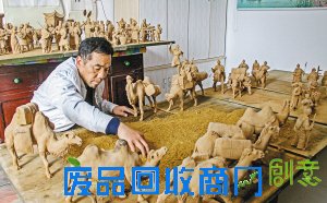 长安一民间艺人历时一年多 做泥塑展现丝路风貌