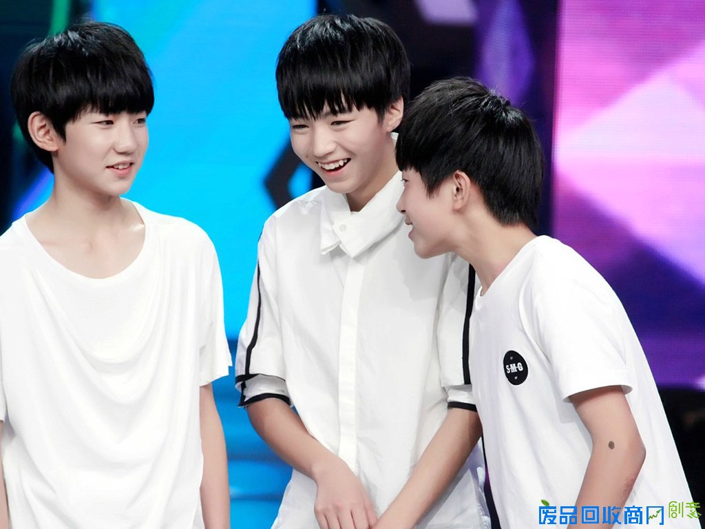 tfboys合照电脑壁纸_小鲜肉tfboys