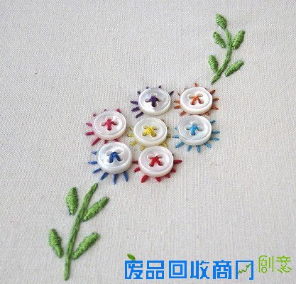 生活DIY：小纽扣制作超美饰品