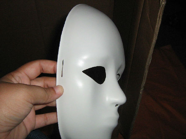 面具脸部右侧改动