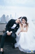 秀恩爱！朱亚文婚纱照曝光 柔情文艺甜蜜清新(图)