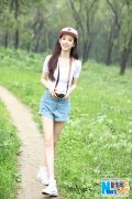 “95后氧气美女”康宁全新写真 突显清新纯美