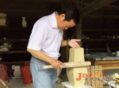 瓷都景德镇镶器技艺：传承手工制作